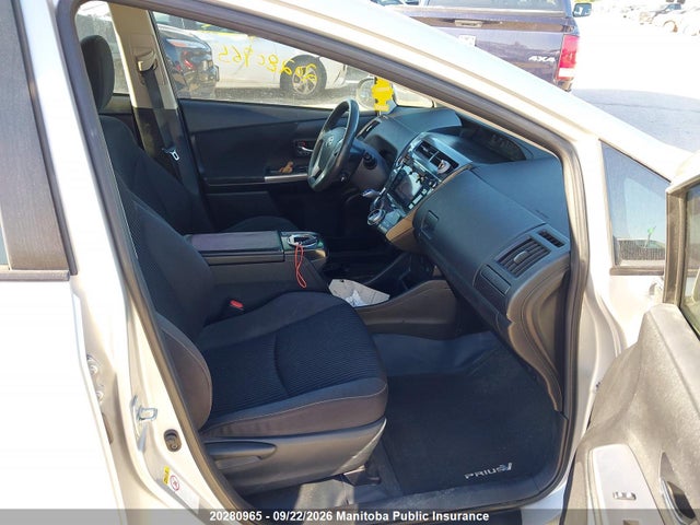 Toyota PRIUS V 2015 JTDZN3EU6FJ033397 Image 5