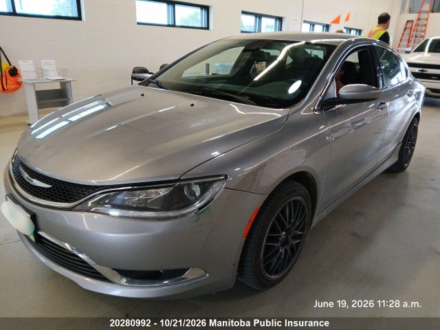 Chrysler 200 Limited 2016 1C3CCCAB1GN103340 Image 2