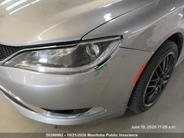 Chrysler 200 Limited 2016 1C3CCCAB1GN103340 Image 5