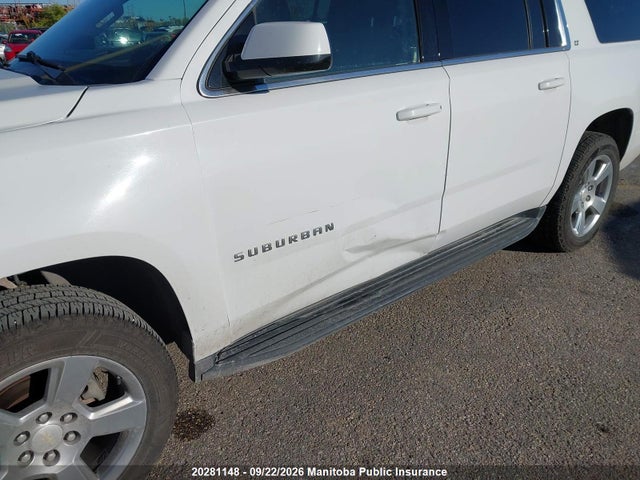 20281148 :رقم المزاد ، 1GNSKHKC2KR219623 vin ، 2019 Chevrolet Suburban 1500 Lt مزاد بيع