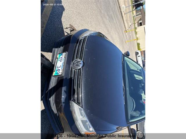 Продажа на аукционе авто 2015 Volkswagen Jetta 2.0, vin: 3VW2K7AJ7FM354104, номер лота: 20281236