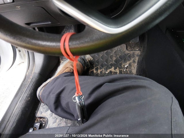 KMHLM4AG7NU335644 Hyundai Elantra Essential
