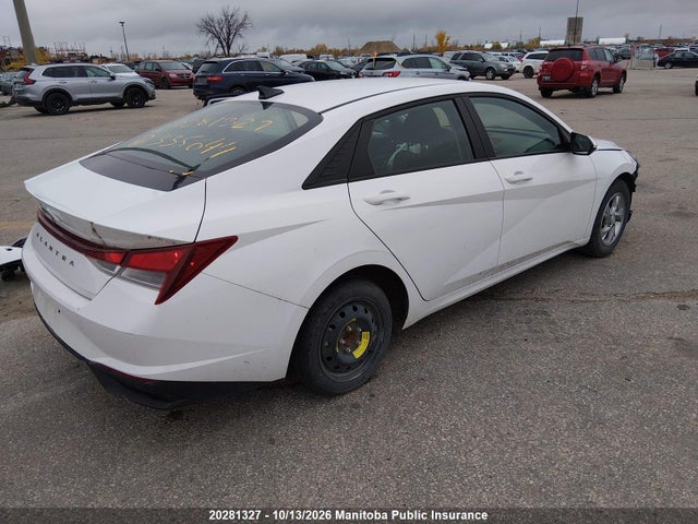 KMHLM4AG7NU335644 Hyundai Elantra Essential
