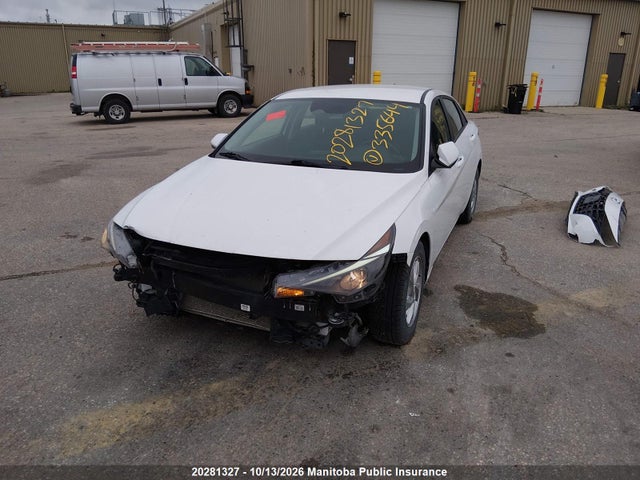 KMHLM4AG7NU335644 Hyundai Elantra Essential