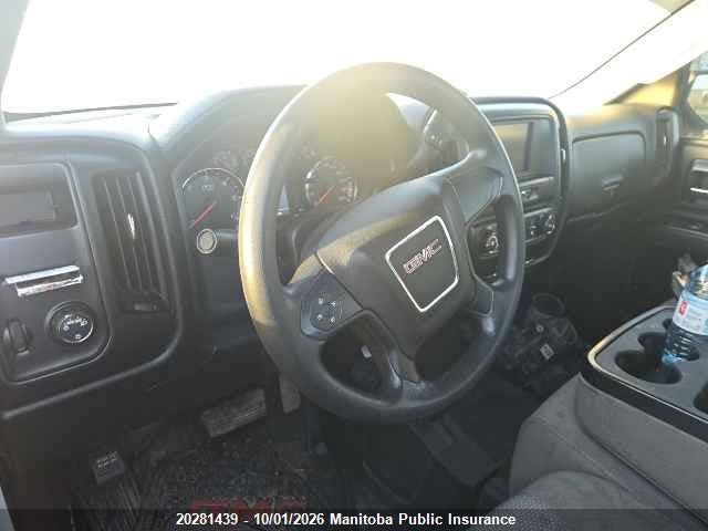 20281439 :رقم المزاد ، 1GTN2LEC8JZ251477 vin ، 2018 Gmc Sierra 1500 Pickup مزاد بيع