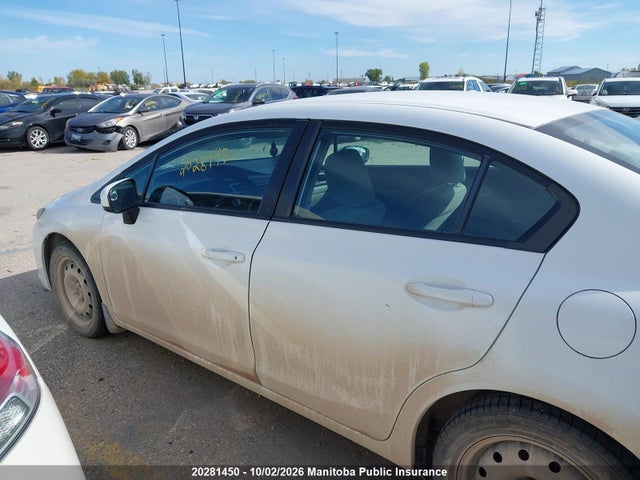 Продажа на аукционе авто 2015 Honda Civic Lx, vin: 2HGFB2F42FH043125, номер лота: 20281450