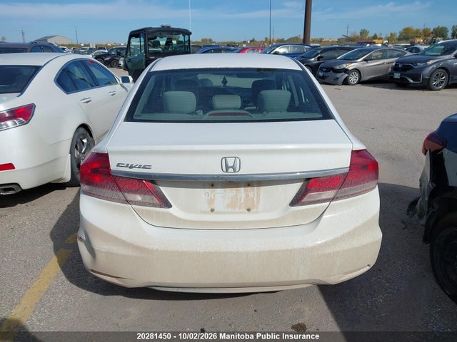 Продажа на аукционе авто 2015 Honda Civic Lx, vin: 2HGFB2F42FH043125, номер лота: 20281450