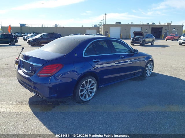 Продаж на аукціоні авто 2018 Mercedes Benz C300 4matic, vin: 55SWF4KB5JU239446, номер лоту: 20281484