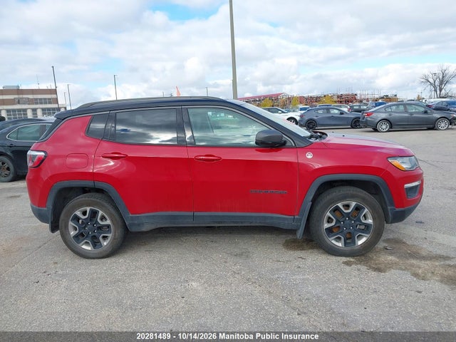 3C4NJDDB0JT265821 Jeep Compass Trailhawk