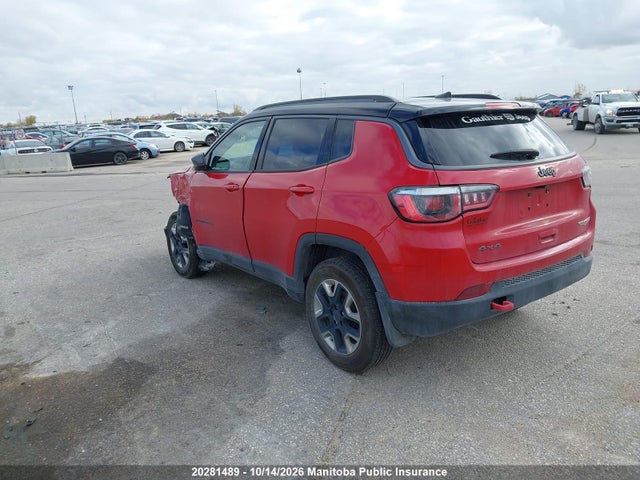 3C4NJDDB0JT265821 Jeep Compass Trailhawk