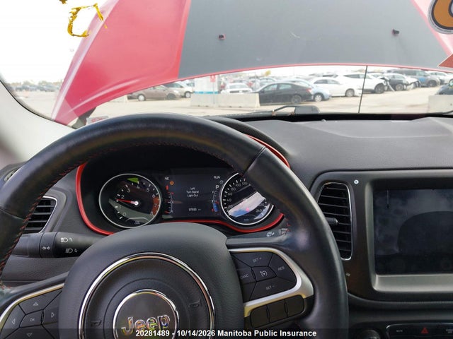 3C4NJDDB0JT265821 Jeep Compass Trailhawk