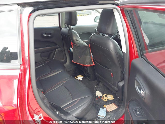 3C4NJDDB0JT265821 Jeep Compass Trailhawk