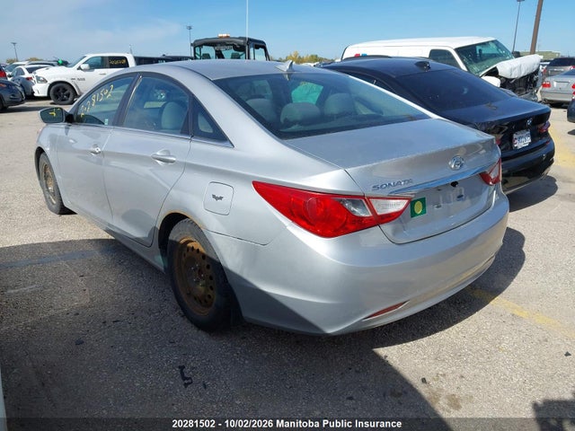 Продажа на аукционе авто 2013 Hyundai Sonata Gl, vin: 5NPEB4AC6DH746915, номер лота: 20281502