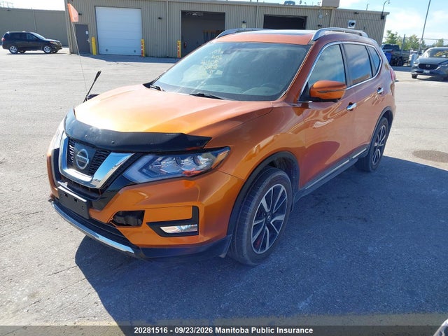 20281516 :رقم المزاد ، 5N1AT2MV3HC740015 vin ، 2017 Nissan Rogue Sl مزاد بيع
