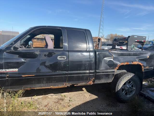 20281517 :رقم المزاد ، 1B7KF23621J614109 vin ، 2001 Dodge Ram 2500 Quad Cab مزاد بيع