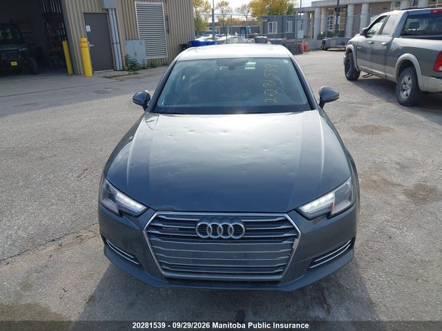 Продажа на аукционе авто 2017 Audi A4 2.0t Quattro, vin: WAUANAF41HN012742, номер лота: 20281539