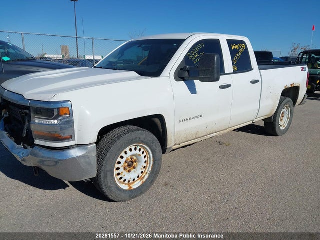 Chevrolet Silverado 1500 Wt Double Cab 2017 1GCVKNEC3HZ273280 Image 2