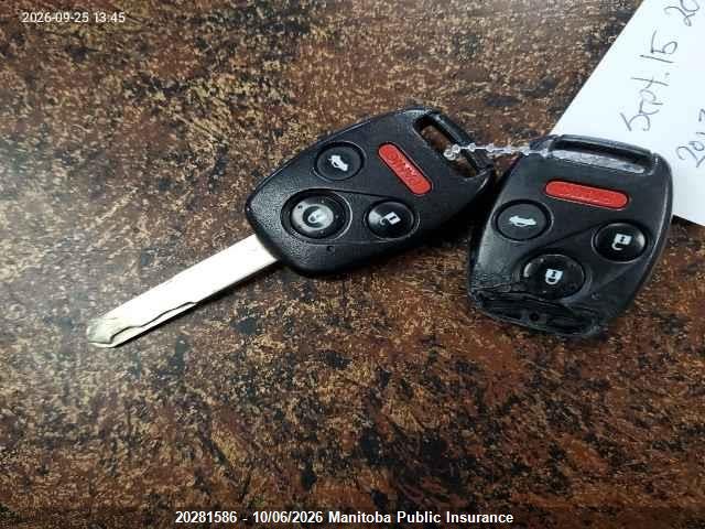 20281586 :رقم المزاد ، 2HGFB2E48DH012587 vin ، 2013 Honda Civic Lx مزاد بيع