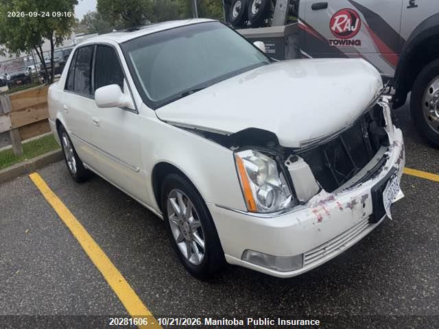 2010 Cadillac Dts მანქანა იყიდება აუქციონზე, vin: 1G6KD5EY4AU117733, აუქციონის ნომერი: 20281606