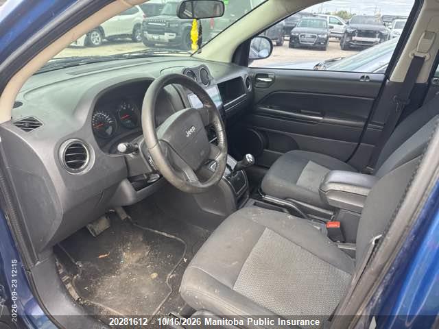 20281612 :رقم المزاد ، 1J4FF47B49D187427 vin ، 2009 Jeep Compass Sport/north مزاد بيع