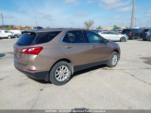 Chevrolet EQUINOX LT 2018 2GNAXSEVXJ6194178 Image 4