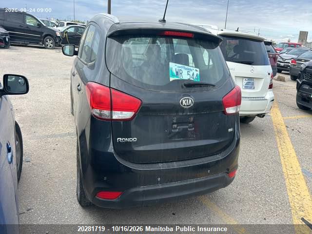 KIA Rondo Lx 2014 KNAHT8A36E7024221 Image 3