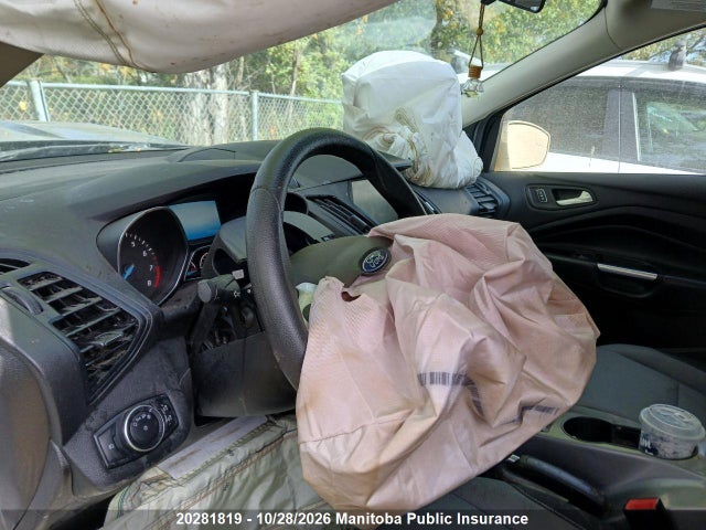 20281819 :رقم المزاد ، 1FMCU9G95FUC70235 vin ، 2015 Ford Escape Se مزاد بيع