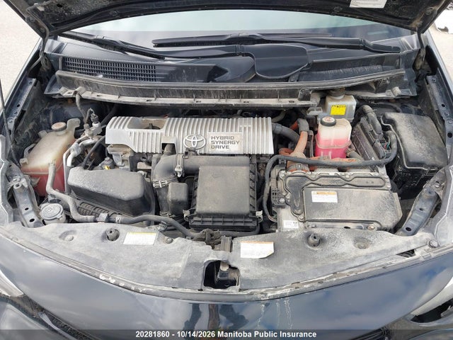 JTDZN3EU8JJ074915 Toyota PRIUS V