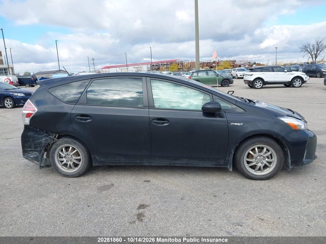 JTDZN3EU8JJ074915 Toyota PRIUS V