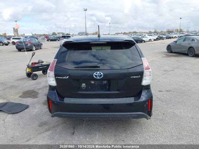 JTDZN3EU8JJ074915 Toyota PRIUS V
