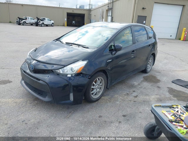 JTDZN3EU8JJ074915 Toyota PRIUS V
