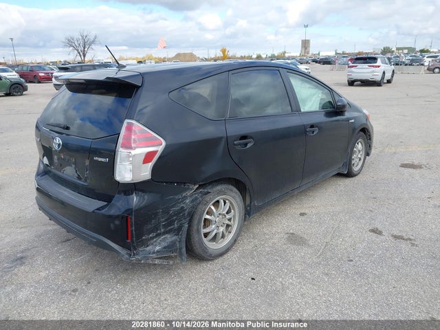 JTDZN3EU8JJ074915 Toyota PRIUS V