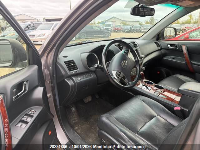 20281866 :رقم المزاد ، JTEDC3EH2D2014271 vin ، 2013 Toyota Highlander Hybrid Limited مزاد بيع