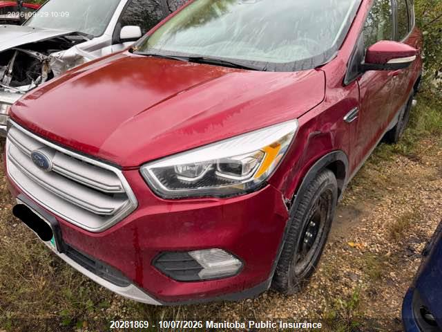 Ford Escape Titanium 2017 1FMCU9J98HUB69928 Image 2