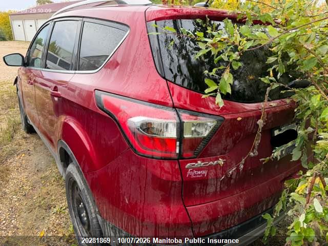 Ford Escape Titanium 2017 1FMCU9J98HUB69928 Image 3