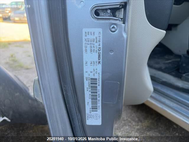 Продажа на аукционе авто 2016 Chrysler Town & Country Touring, vin: 2C4RC1CG2GR285703, номер лота: 20281940