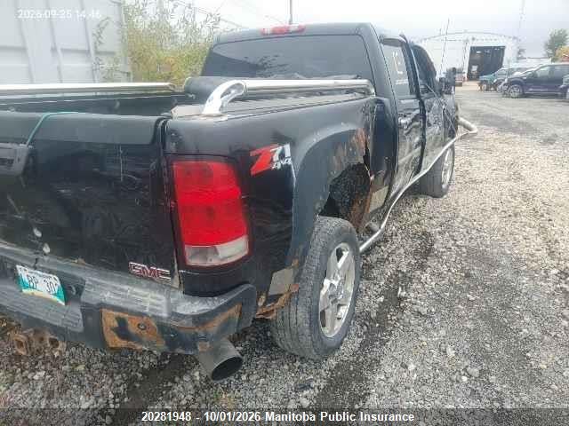 20281948 :رقم المزاد ، 1GT125C83BF204546 vin ، 2011 Gmc Sierra 2500 Hd Denali Crew Cab مزاد بيع