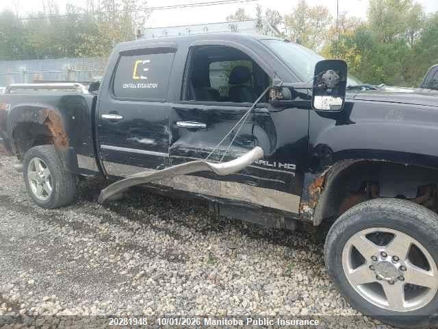 20281948 :رقم المزاد ، 1GT125C83BF204546 vin ، 2011 Gmc Sierra 2500 Hd Denali Crew Cab مزاد بيع