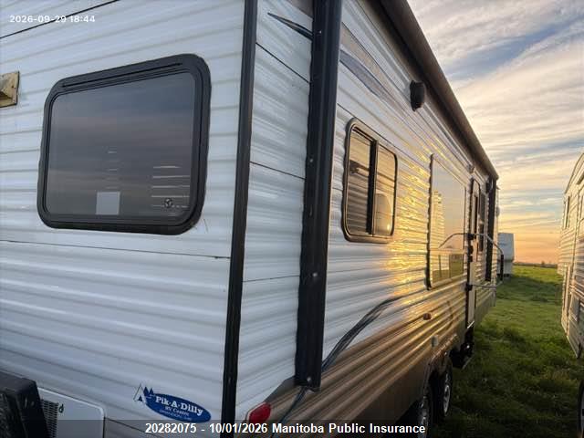 2013 Camper Trailer Springdale მანქანა იყიდება აუქციონზე, vin: 4YDT2932XD3104201, აუქციონის ნომერი: 20282075
