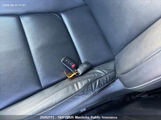 Toyota Rav4 Limited 2017 2T3DFREV1HW564370 Image 11