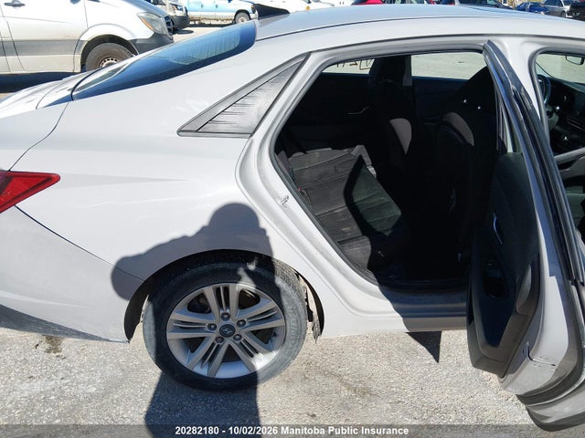 20282180 :رقم المزاد ، KMHLM4AG6NU247667 vin ، 2022 Hyundai Elantra Preferred مزاد بيع