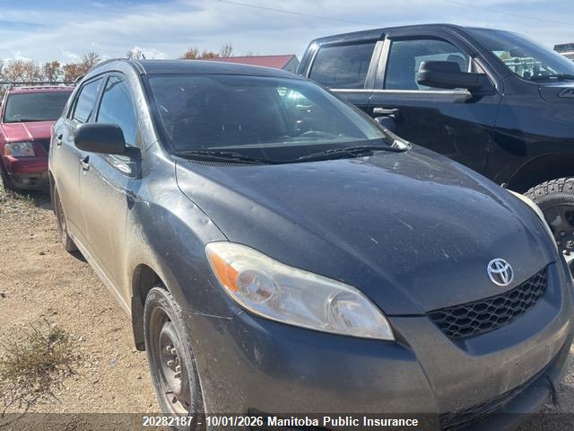 20282187 :رقم المزاد ، 2T1LE4EE8AC012074 vin ، 2010 Toyota Matrix Xr مزاد بيع