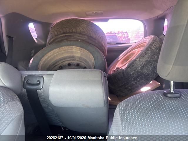 20282187 :رقم المزاد ، 2T1LE4EE8AC012074 vin ، 2010 Toyota Matrix Xr مزاد بيع