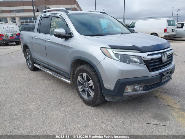 2017 Honda Ridgeline Touring მანქანა იყიდება აუქციონზე, vin: 5FPYK3F70HB505799, აუქციონის ნომერი: 20282188