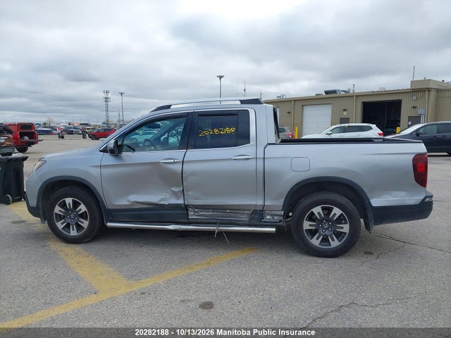 Продажа на аукционе авто 2017 Honda Ridgeline Touring, vin: 5FPYK3F70HB505799, номер лота: 20282188