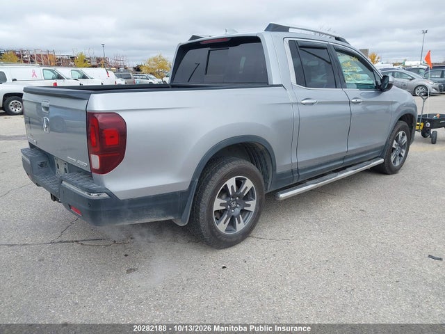 Продажа на аукционе авто 2017 Honda Ridgeline Touring, vin: 5FPYK3F70HB505799, номер лота: 20282188