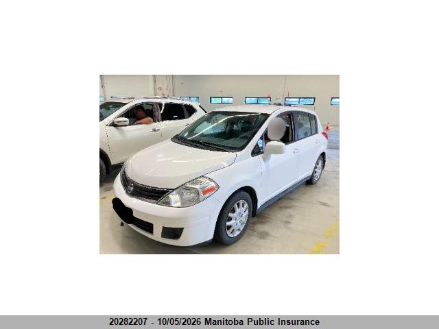 20282207 :رقم المزاد ، 3N1BC1CP1AL400994 vin ، 2010 Nissan Versa 1.8 S مزاد بيع