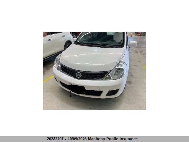 20282207 :رقم المزاد ، 3N1BC1CP1AL400994 vin ، 2010 Nissan Versa 1.8 S مزاد بيع