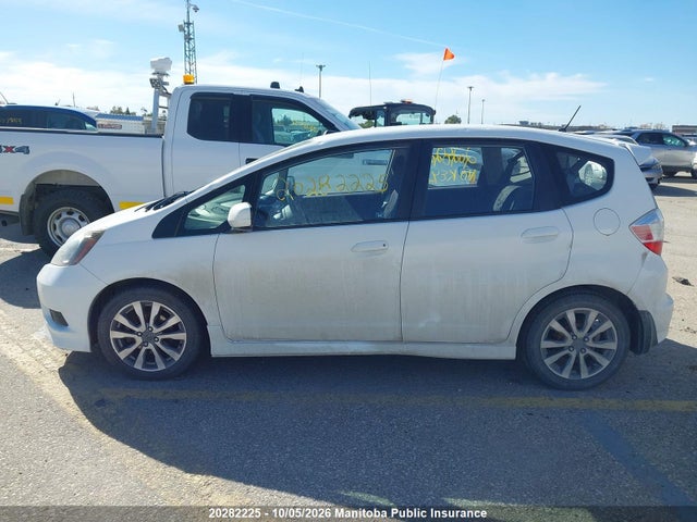 Продажа на аукционе авто 2013 Honda Fit Sport, vin: LUCGE8H79D3008758, номер лота: 20282225