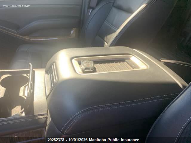 1GKS2HKJ9GR369490 GMC YUKON XL DENALI